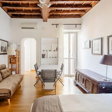 Domus Paolina Apartment